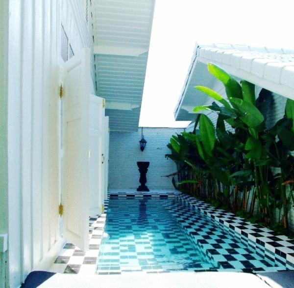 The Hen Hua Hin Hotel Kültér fotó
