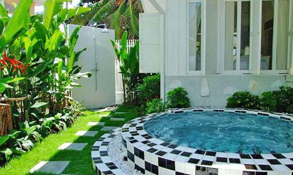 The Hen Hua Hin Hotel Kültér fotó